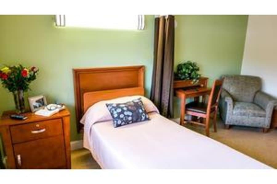 Courtyard Healthcare Center in Davis, CA - Main View
