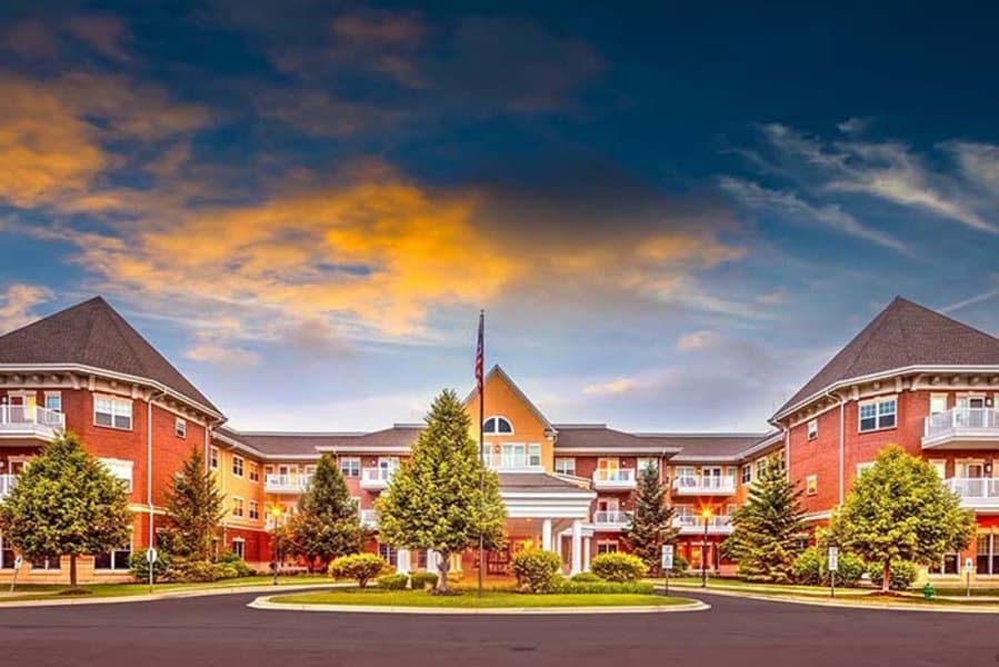 Covenant Living at the Holmstad Assisted Living in Batavia, IL - Main View
