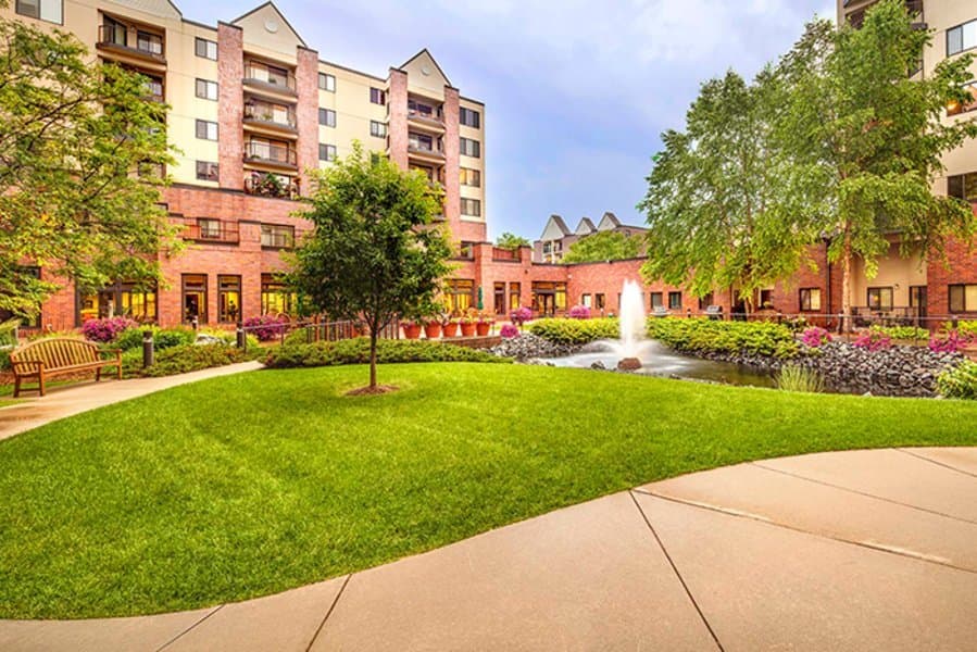 Covenant Living of Golden Valley in Golden Valley, MN