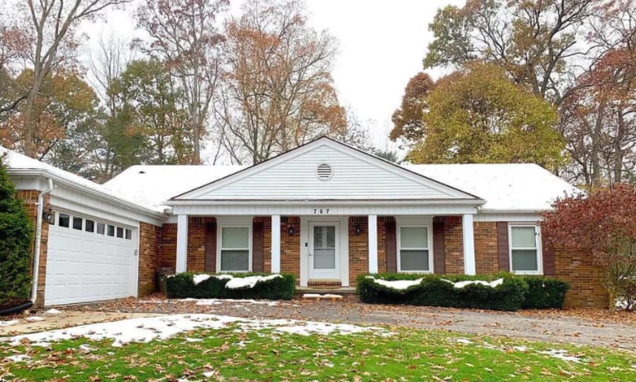 Danile's Home in Rochester Hills, MI - Main View