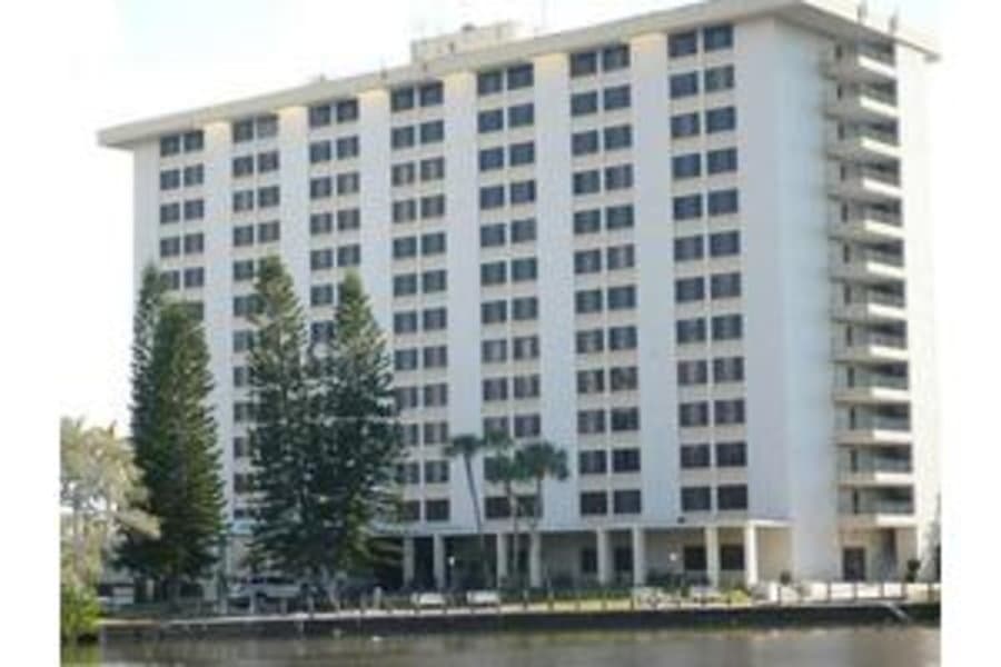 Desoto Towers, Inc. in Bradenton, FL - Main View