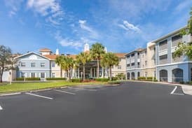 Dolphin Paradise in Altamonte Springs, FL - Main View