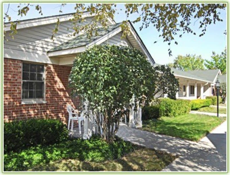 Drexel Horizon Independent Senior Living Community in Cicero, IL