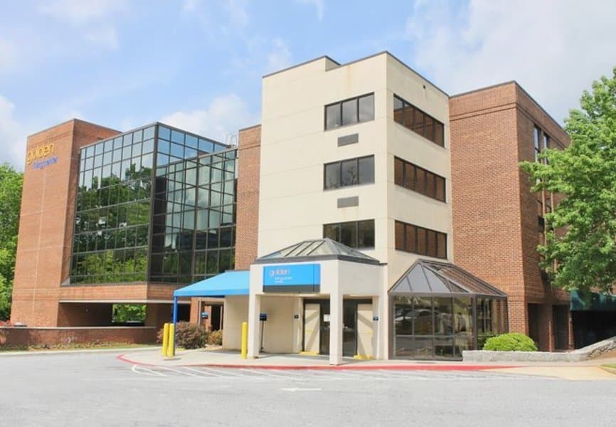 Dunwoody Health And Rehabilitation Center in Bldg E, Atlanta, GA - Main View