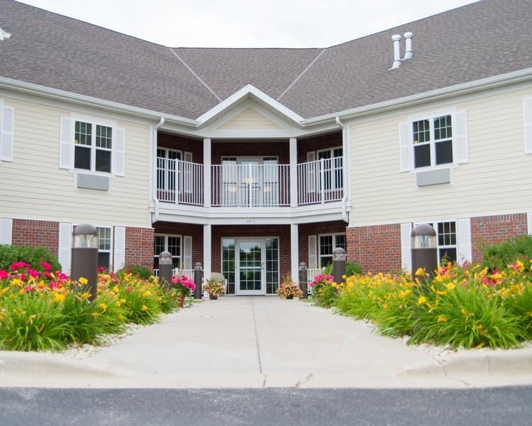 Eden Visita Greendale - Senior living in Greendale, Wisconsin