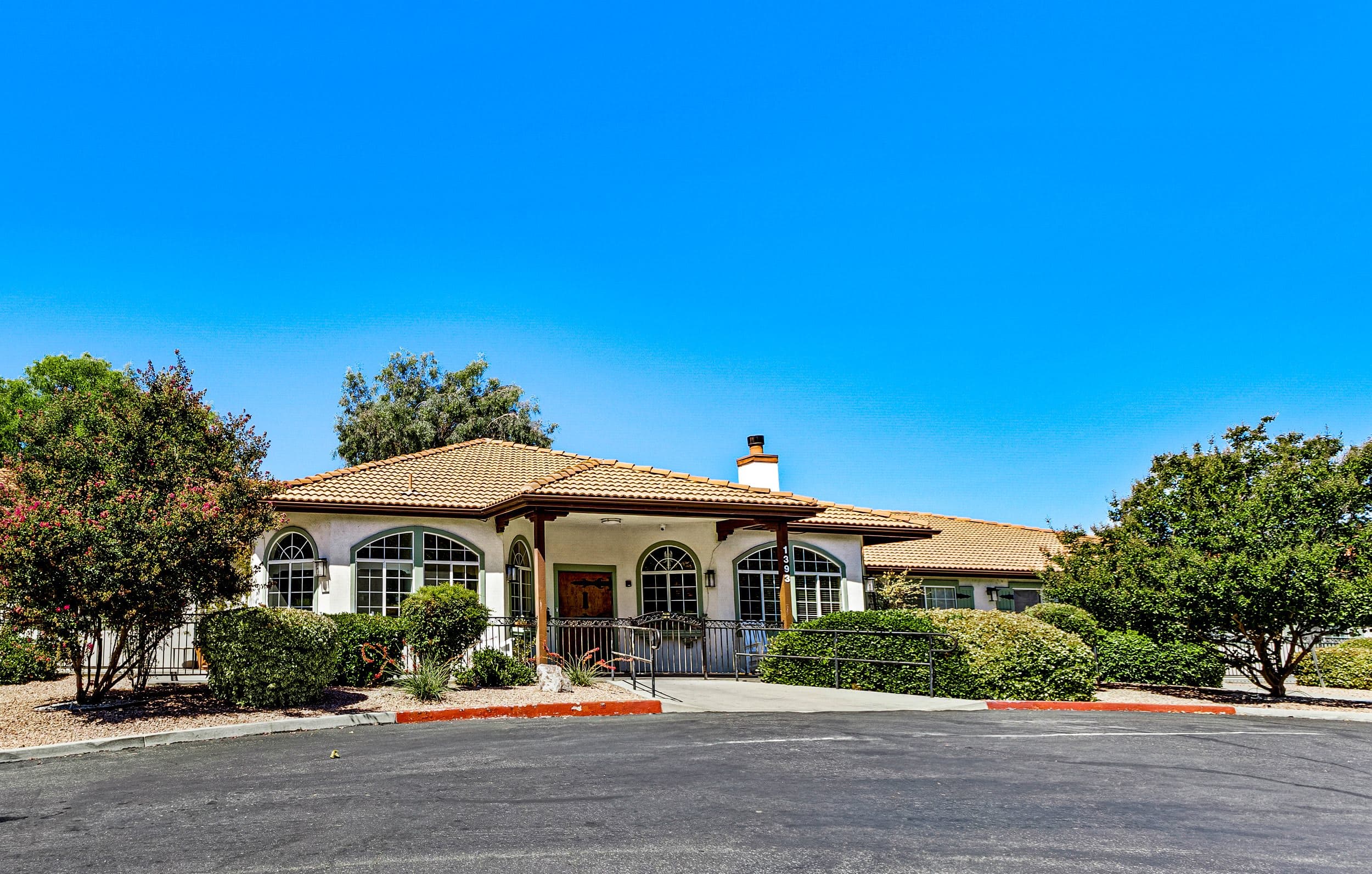 Buena Vista Assisted Living in Hemet, CA - Main View