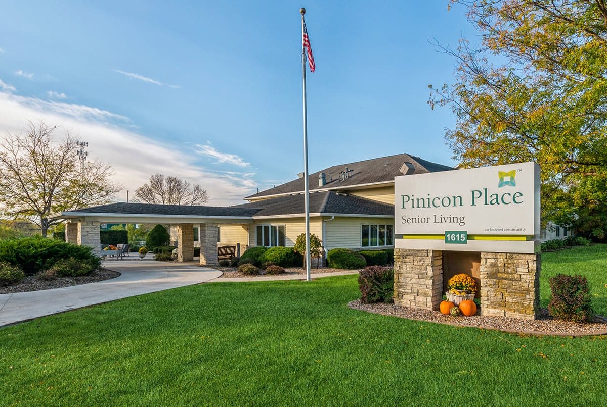 Pinicon Senior Living in Anamosa, IA - Main View