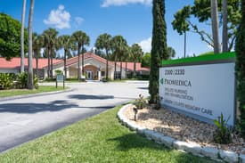 Edward J Healey Rehabilitation and Nursing Center - Senior living in Mangonia Park, Florida