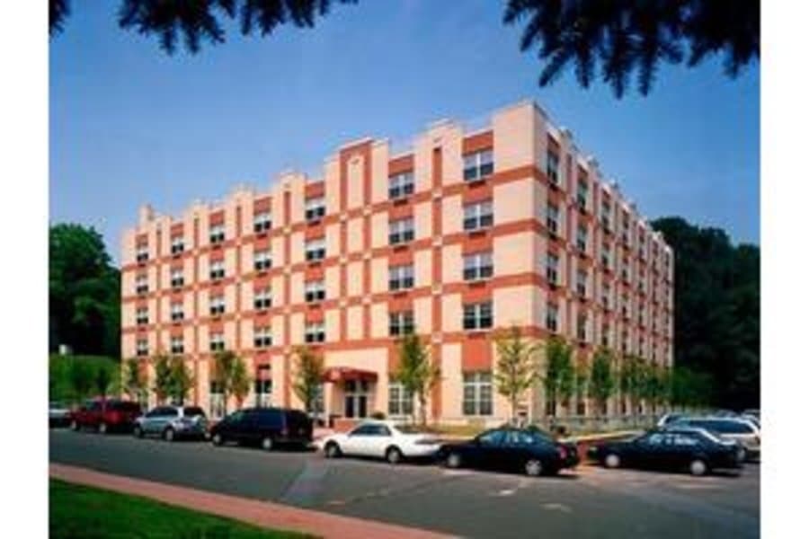 Eger Health Care and Rehabilitation Center in Staten Island, NY - Main View