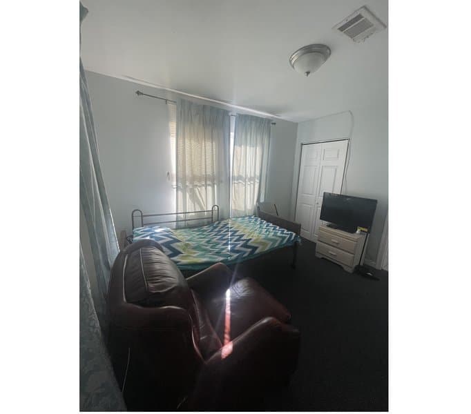 Elyric's Amazing Care One in Takoma Park, MD - Main View