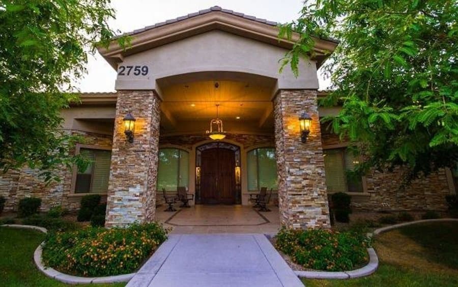 Emerald Groves - Central in Mesa, AZ - Main View