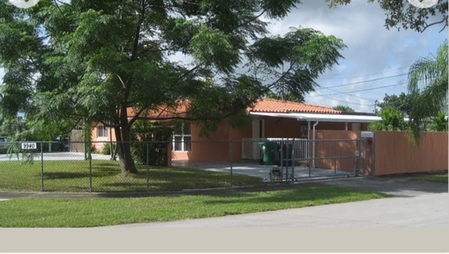 Estela Homes For The Elderly Inc. in Miami, FL - Main View