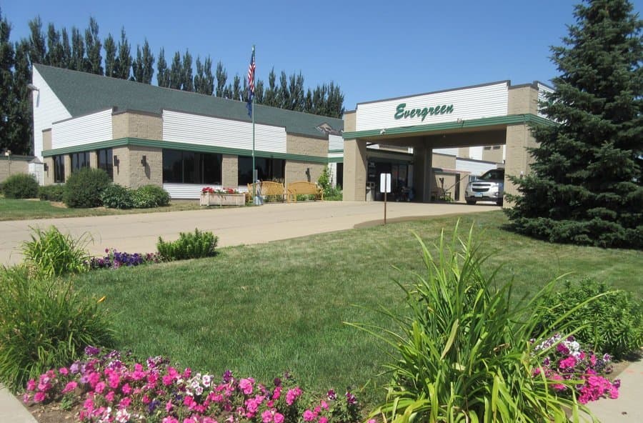 Evergreen – Dickinson in Dickinson, ND
