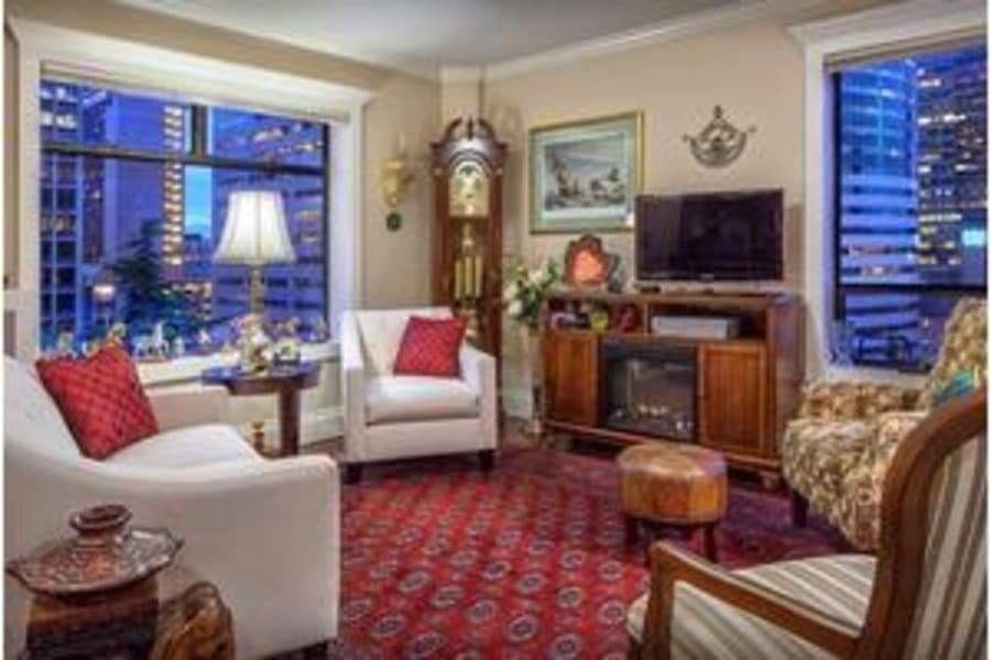 Exeter House in Seattle, WA - Main View