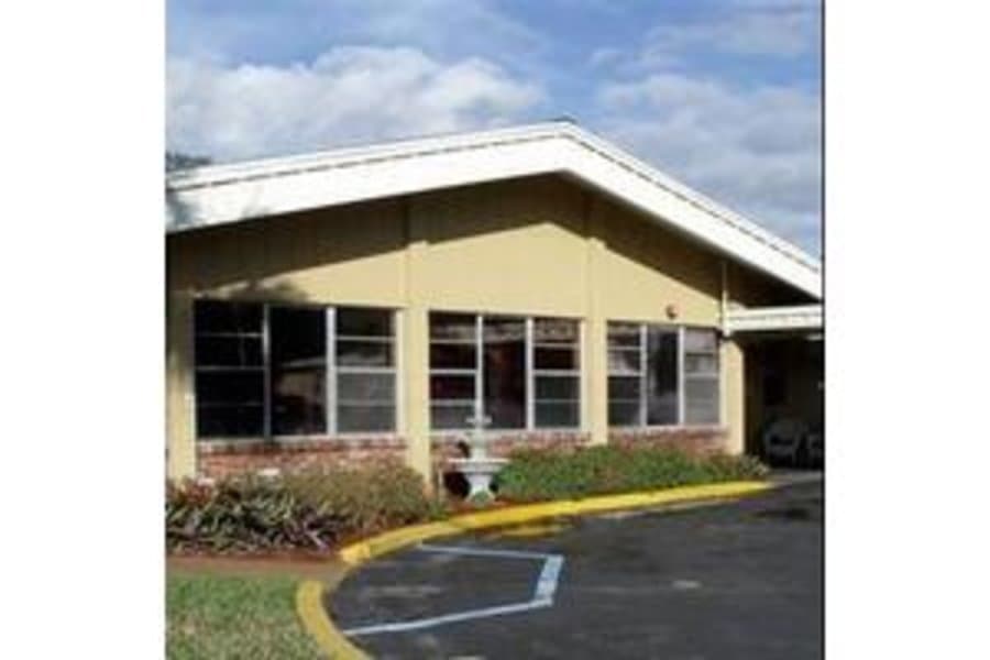 Fort Pierce Health Care in Fort Pierce, FL - Main View