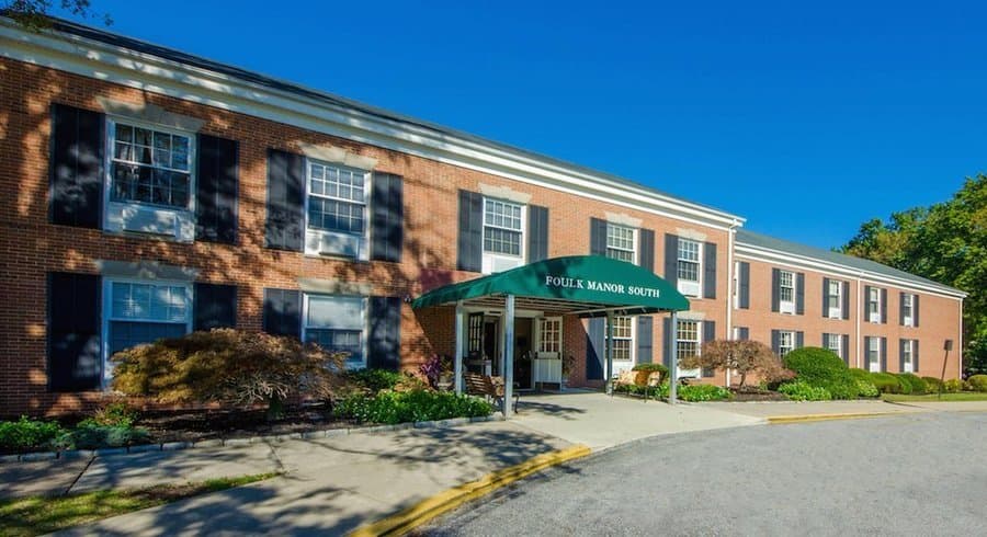 Foulk Manor South in Wilmington, DE - Main View