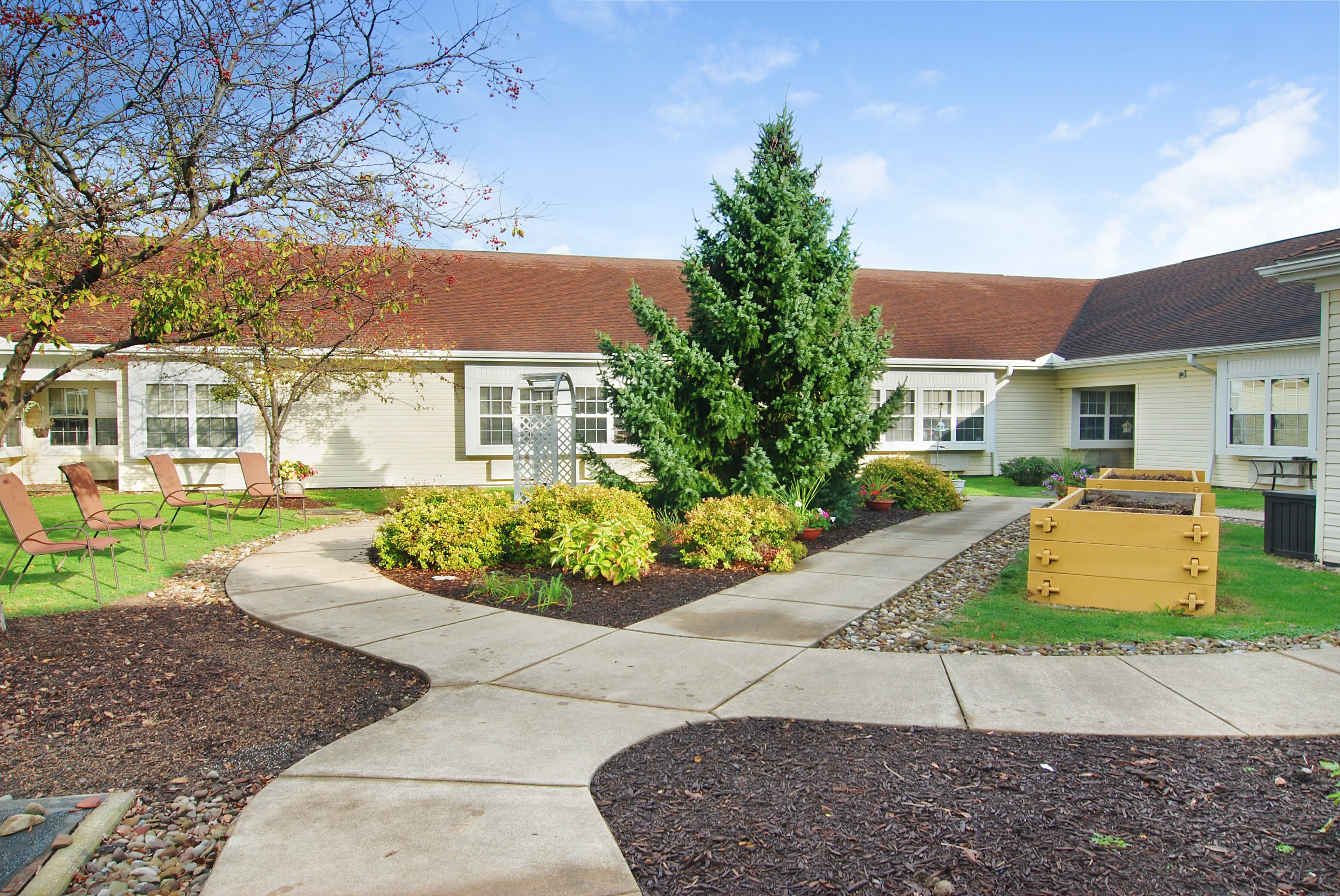 Broadway Creek Estates Senior Living in Medina, OH