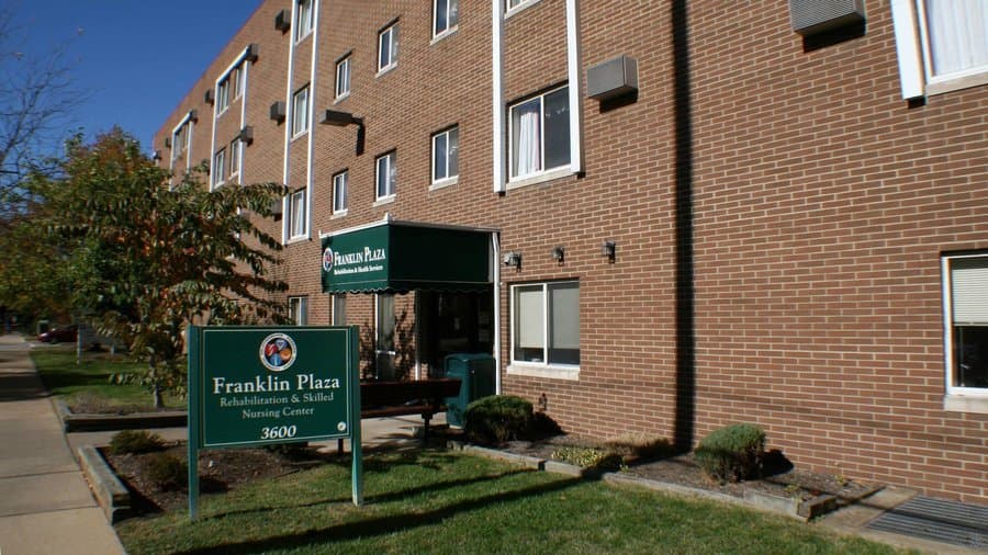 Franklin Plaza Extended Care in Cleveland, OH - Main View