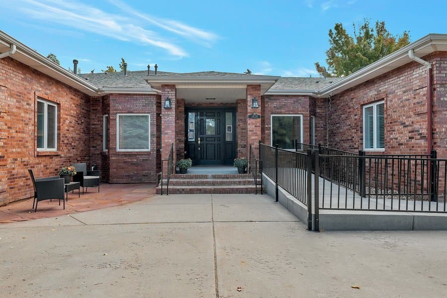 Gardens Care Senior Living - Meadow Hills in Aurora, CO - Main View