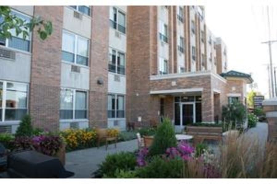 Generations at Regency in Niles, IL