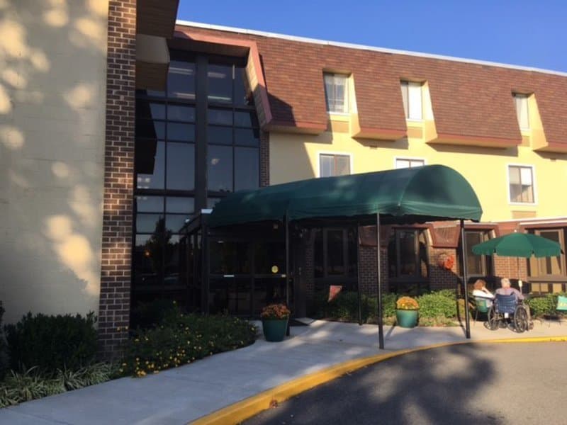 Ginter Hall Assisted Living & Memory Care in Richmond, VA - Main View