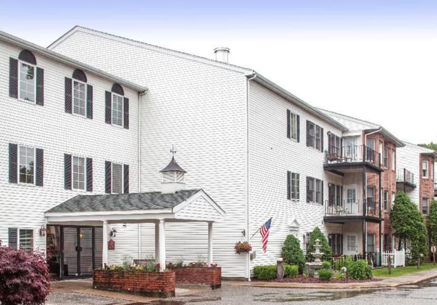 Glen Crest, An Independent Living Community in Danbury, CT - Main View