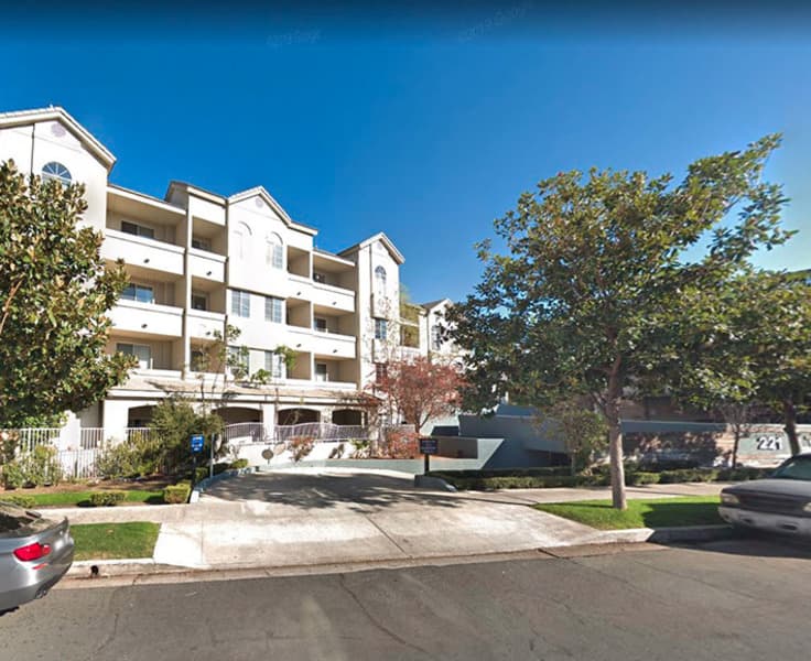 Glen Terra in Glendale, CA