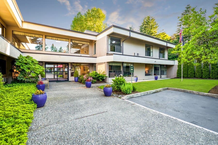 Greenridge Estates at Mountain Park in Lake Oswego, OR - Main View