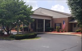 Greenwood Nursing & Rehabilitation Center in Bowling Green, KY - Main View