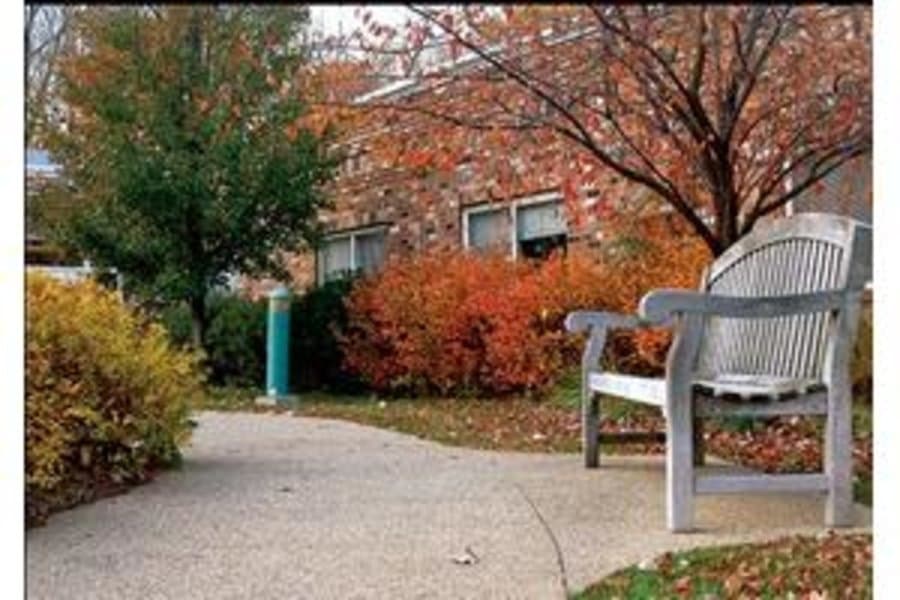 Hamden Health Care Center in Hamden, CT - Main View