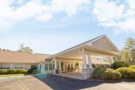 Hattiesburg Health & Rehab Center in Hattiesburg, MS - Main View
