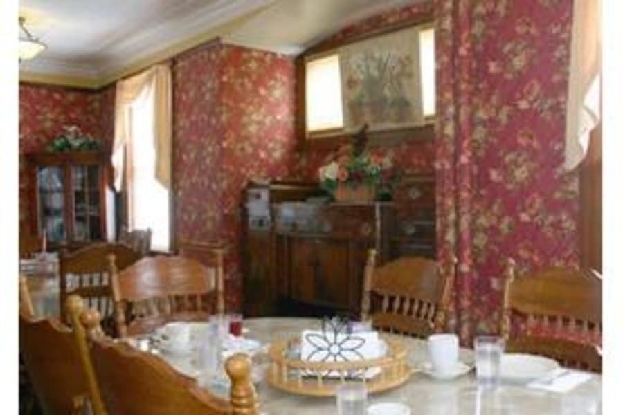Hazel L. Carpenter Home in Oneida, NY - Main View