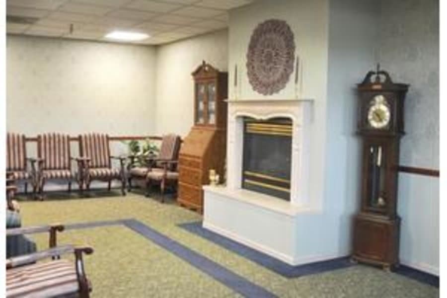 Heritage Court in West Des Moines, IA - Main View