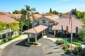 Heritage Crossing Care Center in Clovis, CA - Main View