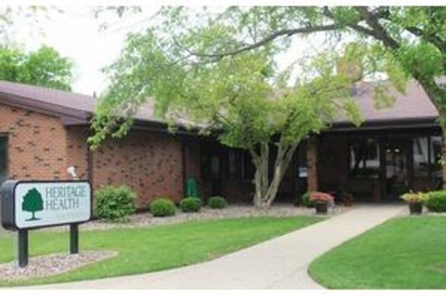 Heritage Manor-minonk in Minonk, IL - Main View