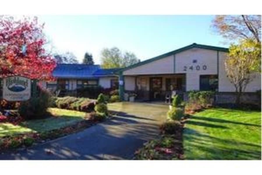 Highland Care Center in Bellingham, WA - Main View