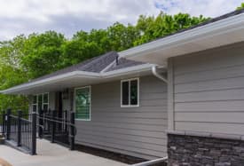 Hillcrest Health & Rehab in Bellevue, NE - Main View