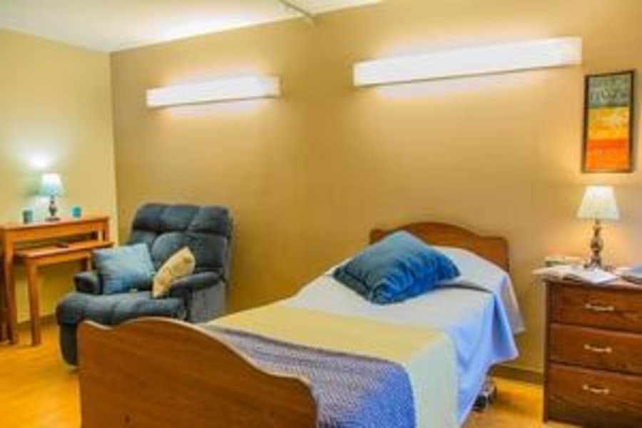 Hilltop Skilled Nursing and Rehabilitation Center in Charleston, IL - Main View