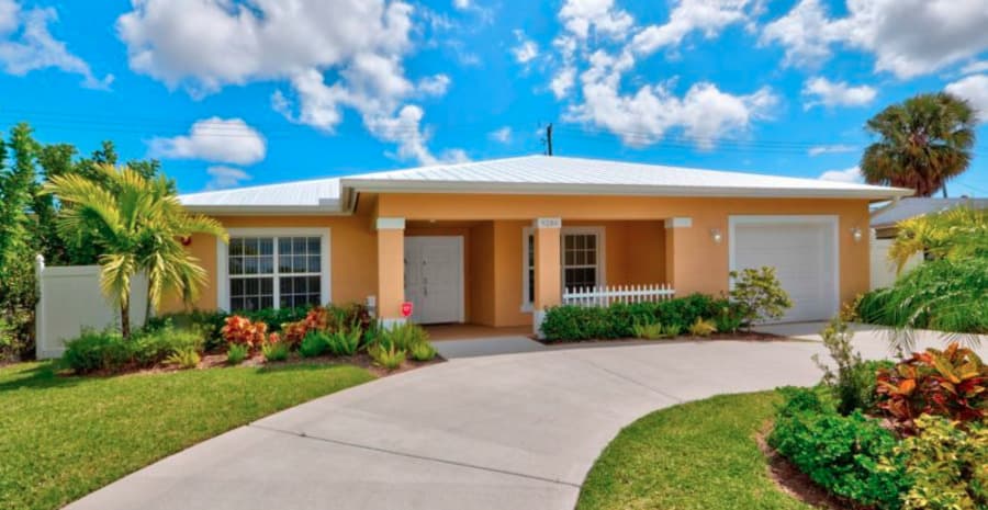 Home Suite Home in Palm Beach Gardens, FL - Main View