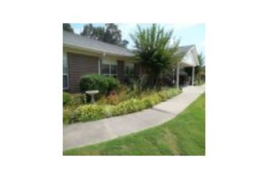 Canterbury Place - Senior living in Dyersburg, Tennessee