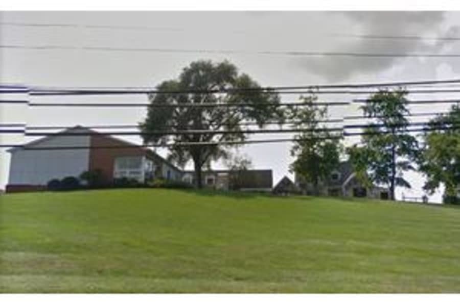 Jefferson Hills Manor in Clairton, PA - Main View
