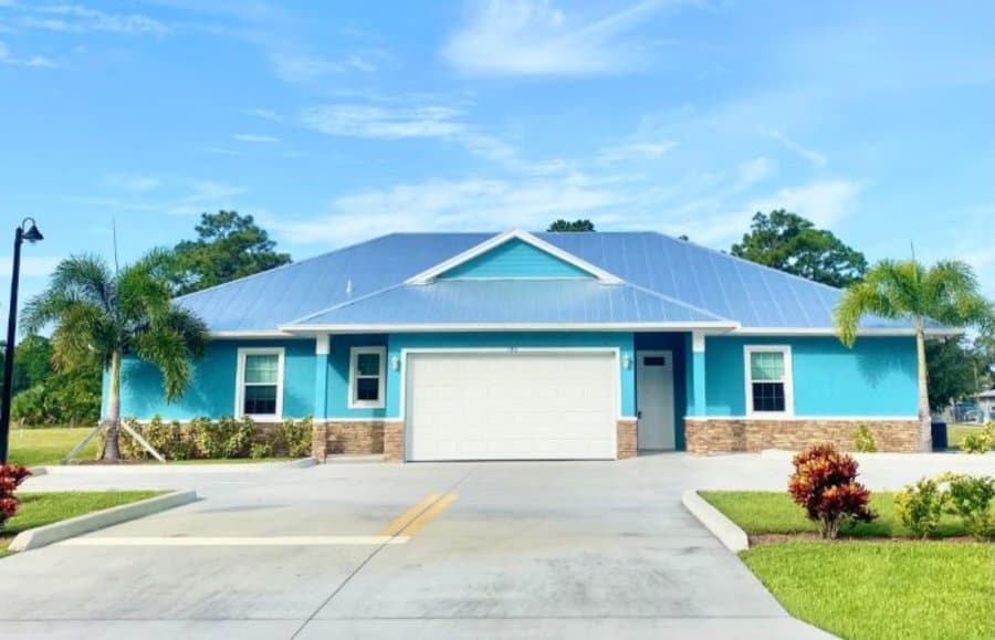Jennifer's Place in Palm Bay, FL - Main View