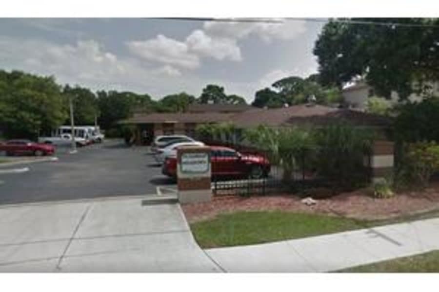 Jh Floyd Sunshine Manor in Sarasota, FL - Main View