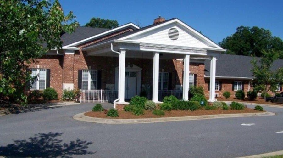 Kerner Ridge Assisted Living in Kernersville, NC - Main View