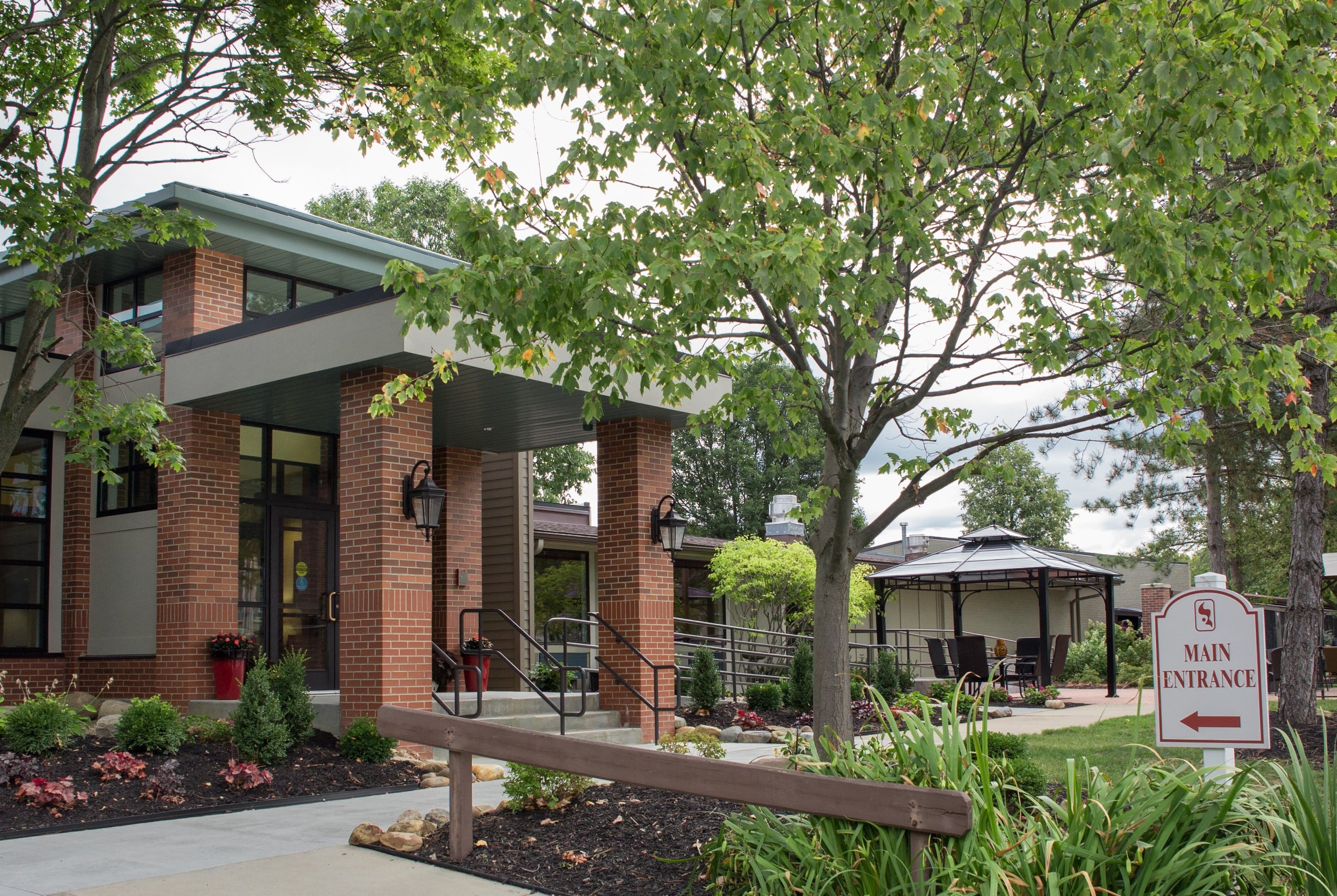 Cardinal Retirement Village in Cuyahoga Falls, OH - Main View