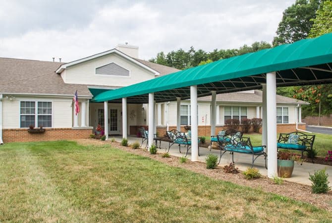 Cardinal Senior Communities at Roanoke in Roanoke, VA - Main View