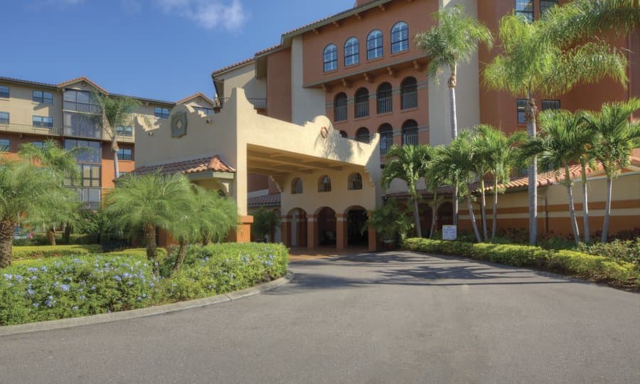 Lake Seminole Square in Seminole, FL - Main View