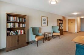 Lakeland Shores Apartments in Duluth, MN