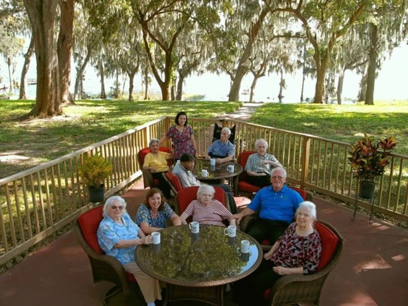 Lakeshore Assisted Living in Thonotosassa, FL