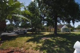 Lakeshore Villas
